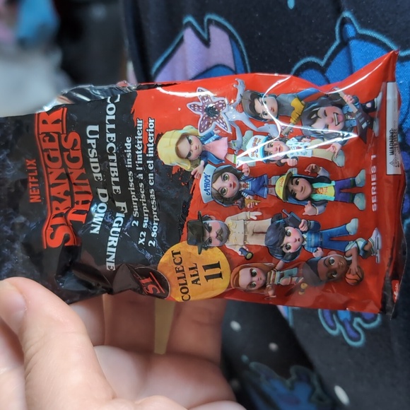 Stranger things upside down collectible figurine- Mike - Picture 2 of 4